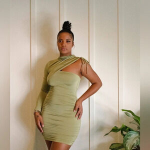 Evening green one shoulder cocktail dress size XS